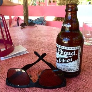 Meet your Posher, Carlos